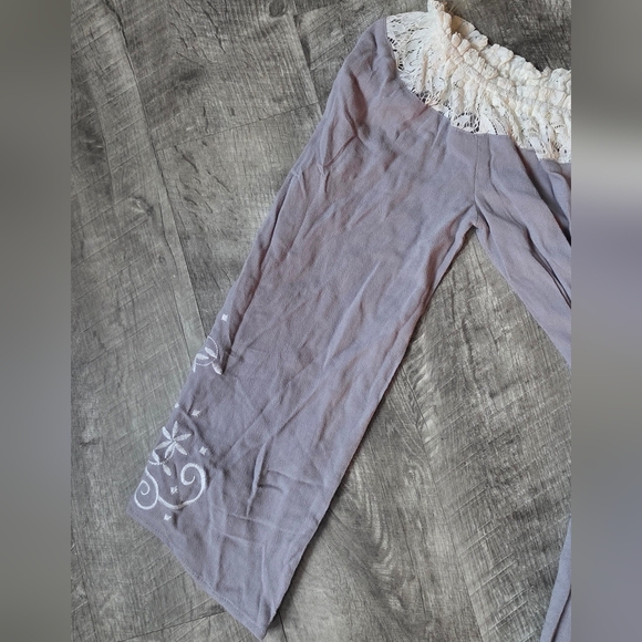 Kori Gray Romper with Ivory Lace - Picture 2 of 6